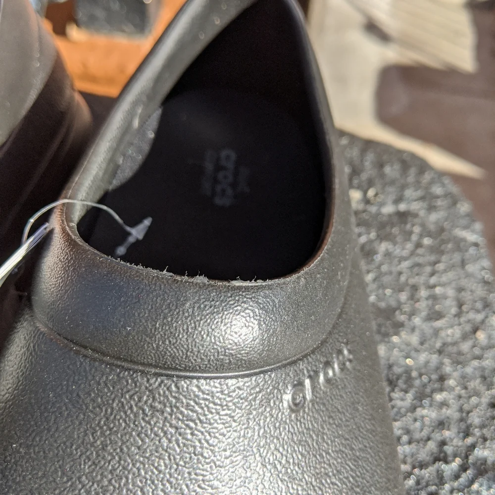 Crocs - Picture 6 of 16